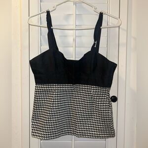 Black and White Houndstooth Top size 4